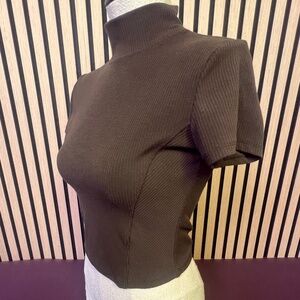 ALO BROWN FITTED RIBBED COTTON SHIRT